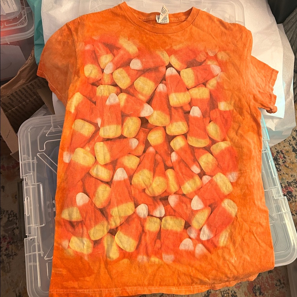 Halloween Costume Candy Corn All Over Print Tie Dye T-Shirt Size Small Halloween - Picture 1 of 5